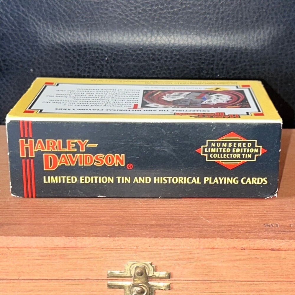 Harley Davidson Limited Edition Tin & Historical Playing Cards 1903-1950 - Picture 7 of 7